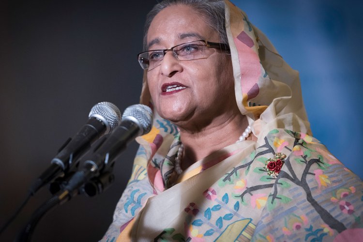 রাজধানীর ফুটপাত দখলমুক্ত রাখতে স্থায়ী পথচারী জোন ও হকার্স প্লাজা তৈরির পরিকল্পনা