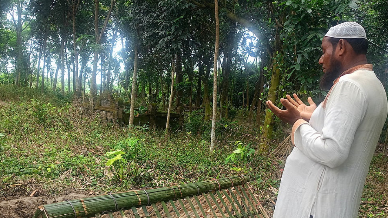 ‘কোনো বাবাকে যেন আমার মতো সন্তানের লাশ বহন করতে না হয়’