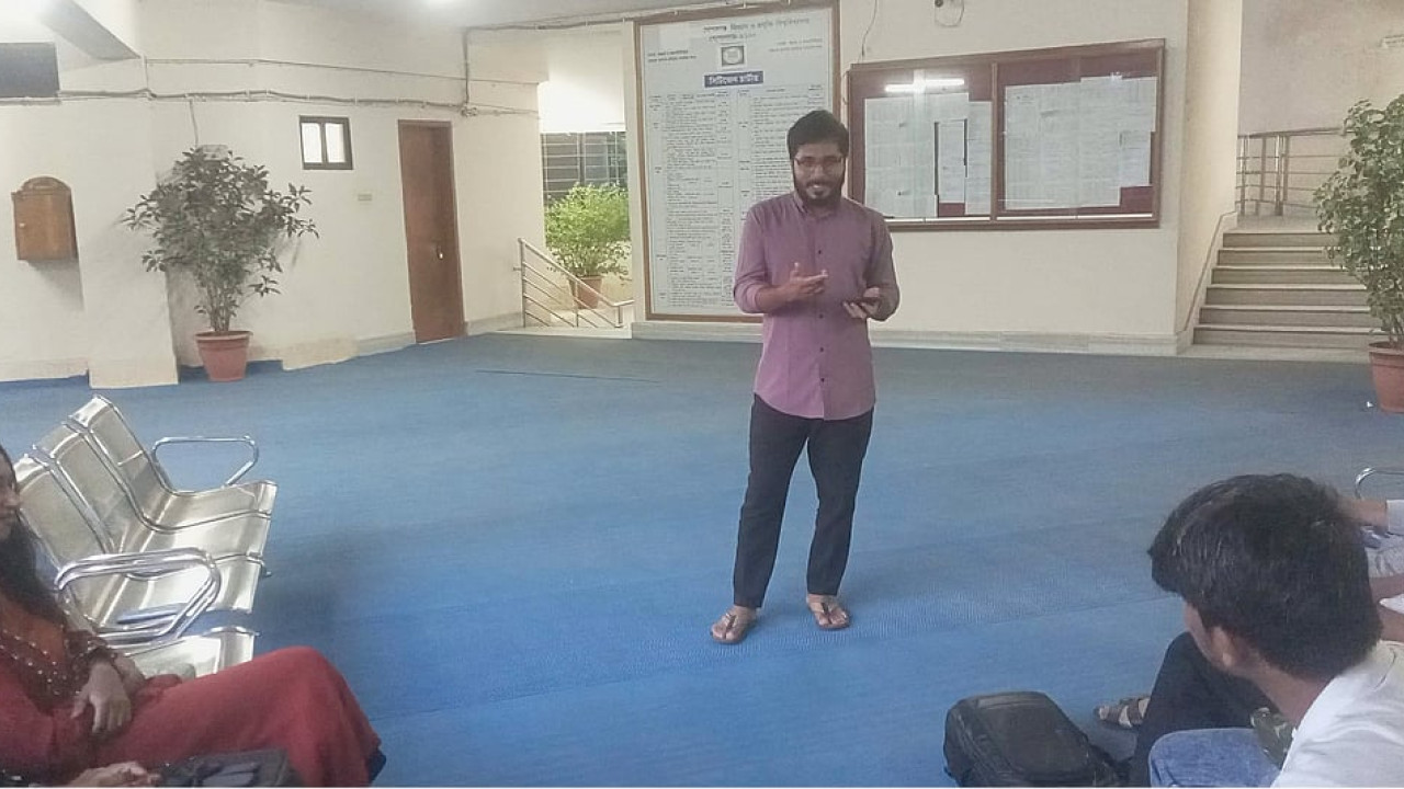 পাঠচক্রের আসরে সাহিত্য, দর্শন ও জীবনের নানা প্রশ্ন